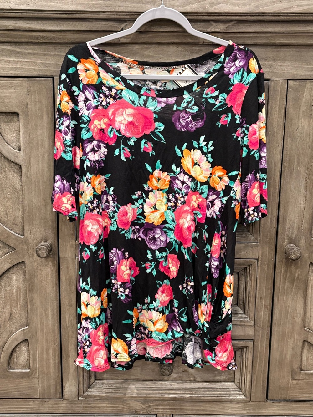 NWT Women’s TEE FOR THE SOUL Black/Pink/Purple Floral Knit Tunic Knot Top (2X)
